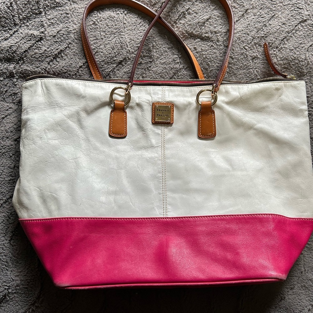 Dooney and Bourke bag!